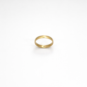 Argolla Oro Amarillo 18 kilates lisa 1/2 caña  4 mm