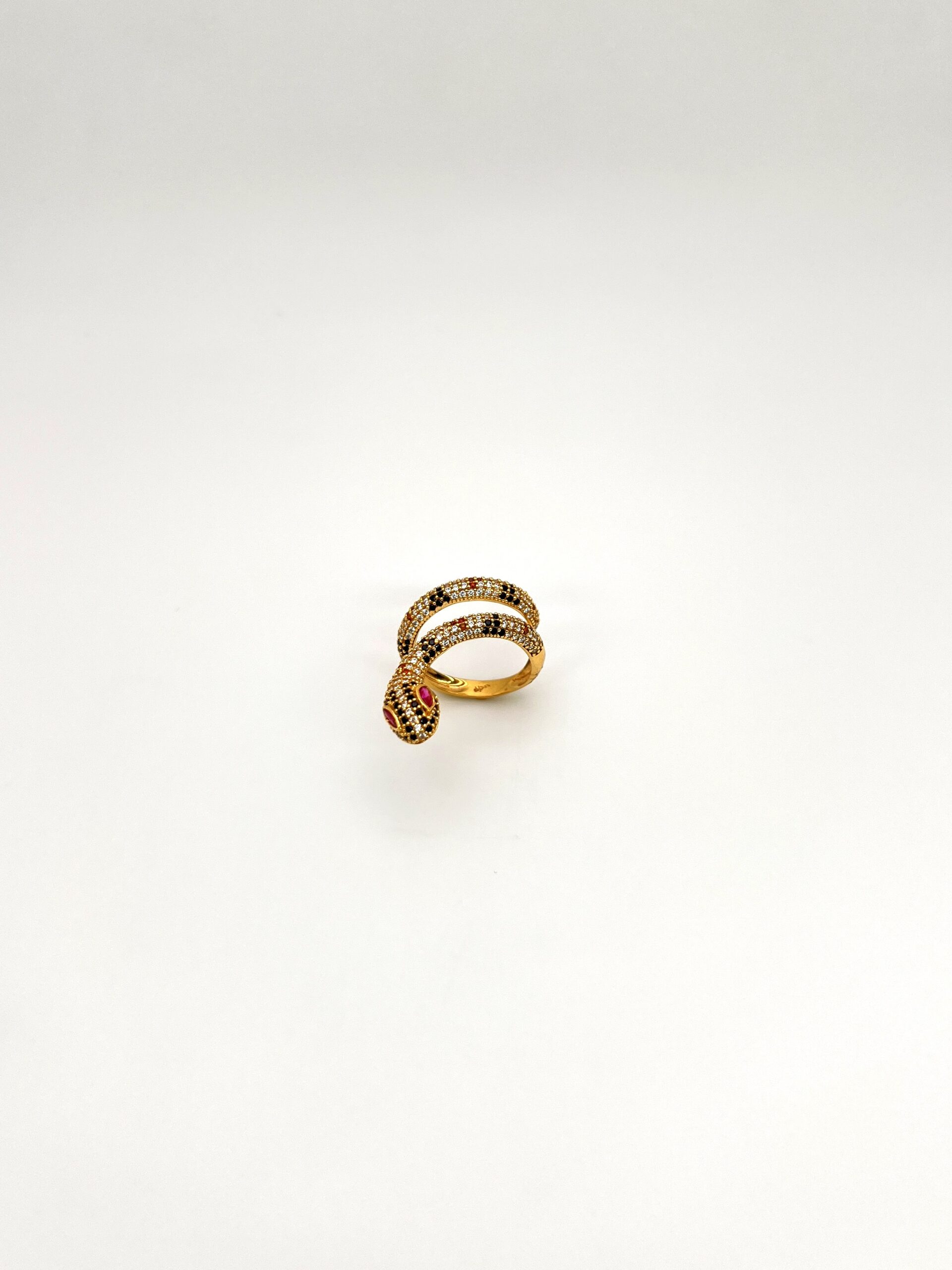 Anillo Oro Amarillo 18 kilates Serpiente Circones